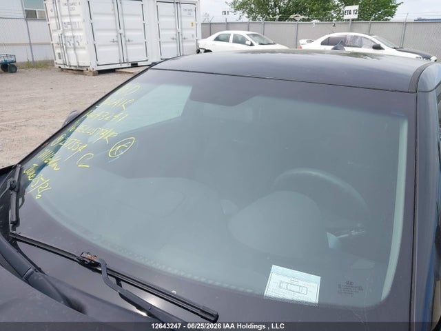 Продажа на аукционе авто 2016 Hyundai Veloster, vin: KMHTC6AD5GU297354, номер лота: 12643247