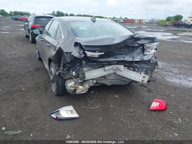 1HGCV1F93JA805482 Honda Accord Touring