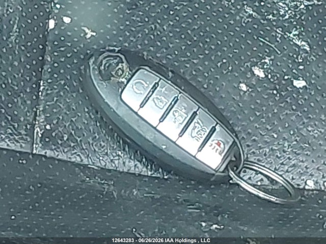 12643283 :رقم المزاد ، 5N1AT2MV3HC769479 vin ، 2017 Nissan Rogue S/sl Platinum/sv مزاد بيع
