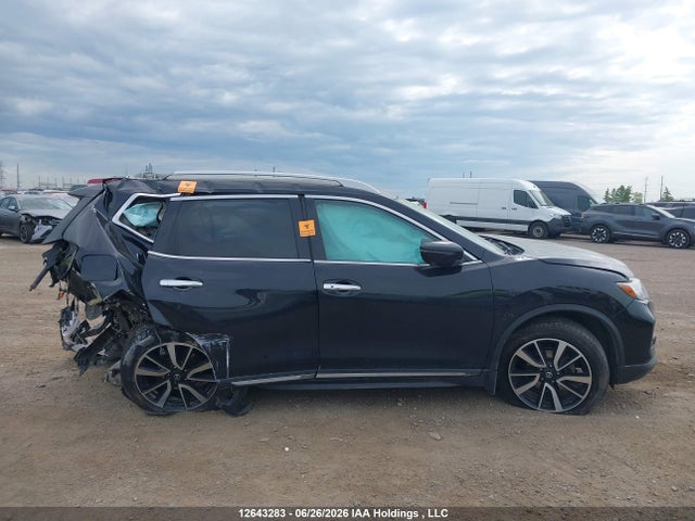 12643283 :رقم المزاد ، 5N1AT2MV3HC769479 vin ، 2017 Nissan Rogue S/sl Platinum/sv مزاد بيع