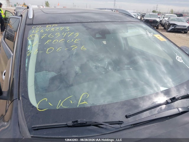 12643283 :رقم المزاد ، 5N1AT2MV3HC769479 vin ، 2017 Nissan Rogue S/sl Platinum/sv مزاد بيع