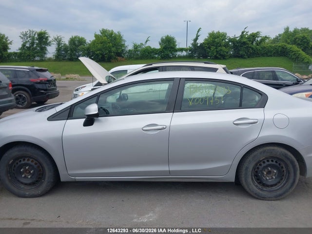 Продаж на аукціоні авто 2013 Honda Civic Lx, vin: 2HGFB2F44DH009751, номер лоту: 12643293