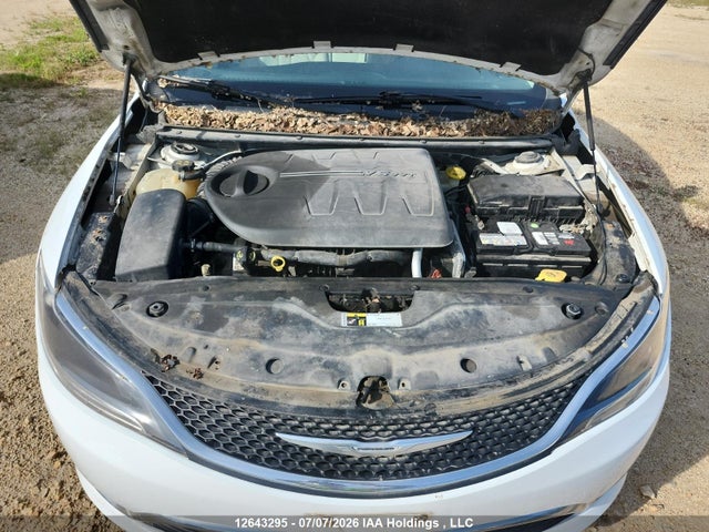 Chrysler 200 Limited 2015 1C3CCCAG0FN510866 Image 21