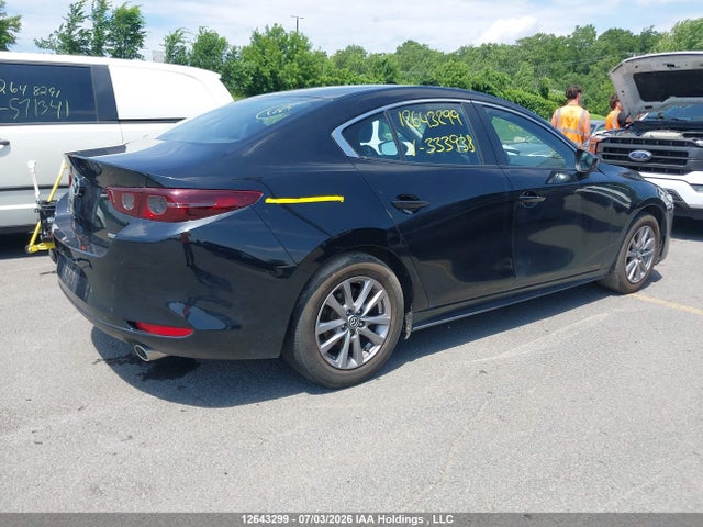 Продажа на аукционе авто 2021 Mazda Mazda3 Gx, vin: JM1BPAB78M1333938, номер лота: 12643299