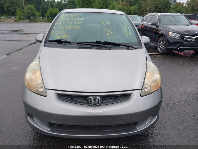 2007 Honda Fit Lx მანქანა იყიდება აუქციონზე, vin: JHMGD38457S806697, აუქციონის ნომერი: 12643300