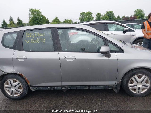 2007 Honda Fit Lx მანქანა იყიდება აუქციონზე, vin: JHMGD38457S806697, აუქციონის ნომერი: 12643300