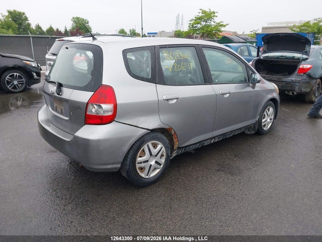 2007 Honda Fit Lx მანქანა იყიდება აუქციონზე, vin: JHMGD38457S806697, აუქციონის ნომერი: 12643300