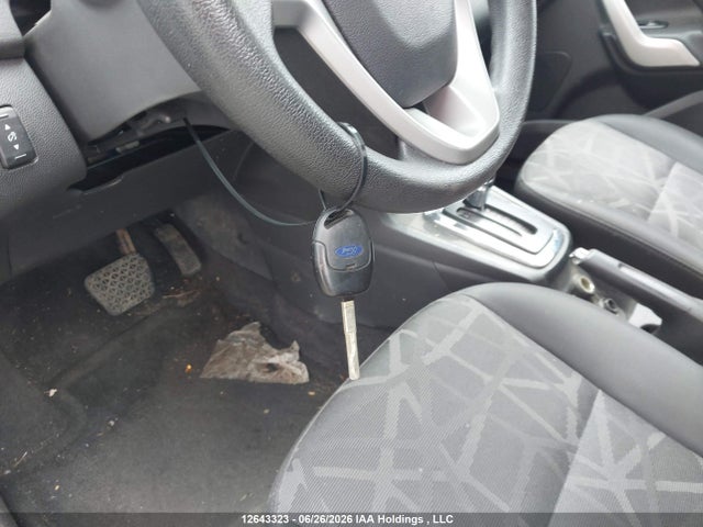 12643323 :رقم المزاد ، 3FADP4BJ8DM196966 vin ، 2013 Ford Fiesta Se مزاد بيع