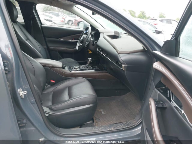 3MVDMBDM7PM528526 Mazda CX-30