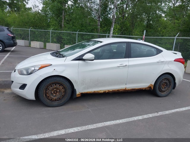 2013 Hyundai Elantra Gls/limited მანქანა იყიდება აუქციონზე, vin: 5NPDH4AE9DH152024, აუქციონის ნომერი: 12643332