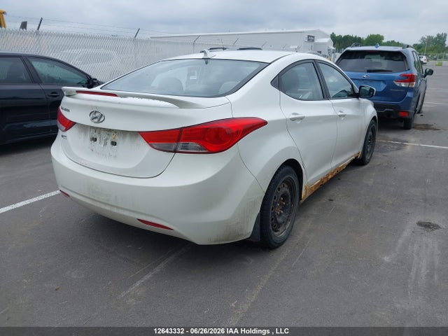 2013 Hyundai Elantra Gls/limited მანქანა იყიდება აუქციონზე, vin: 5NPDH4AE9DH152024, აუქციონის ნომერი: 12643332