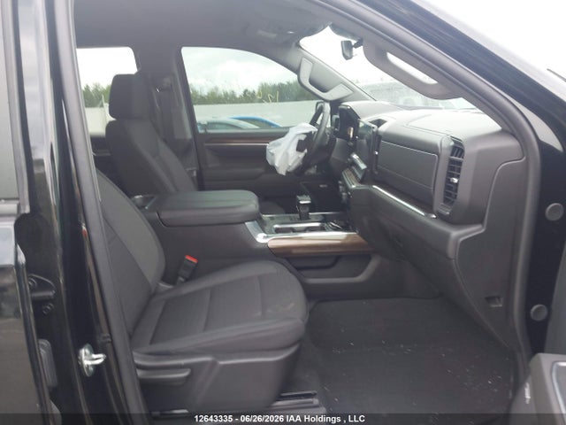 Продажа на аукционе авто 2024 Chevrolet Silverado 1500 Rst, vin: 1GCUDEEL6RZ385790, номер лота: 12643335