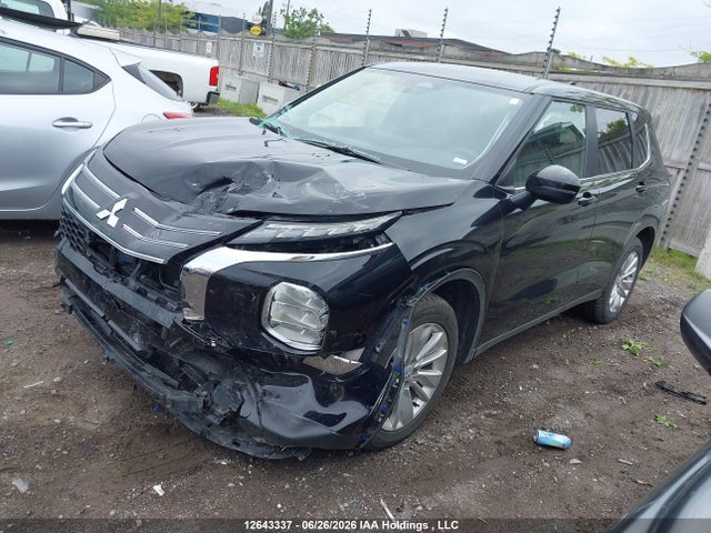 12643337 :رقم المزاد ، JA4J4UA88SZ626246 vin ، 2025 Mitsubishi Outlander Es مزاد بيع