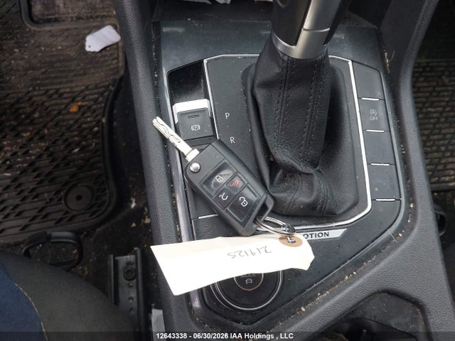 3VV0B7AX3JM192982 Volkswagen Tiguan Trendline