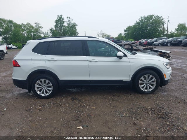 3VV0B7AX3JM192982 Volkswagen Tiguan Trendline