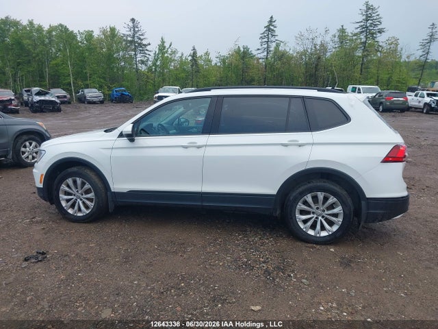 3VV0B7AX3JM192982 Volkswagen Tiguan Trendline