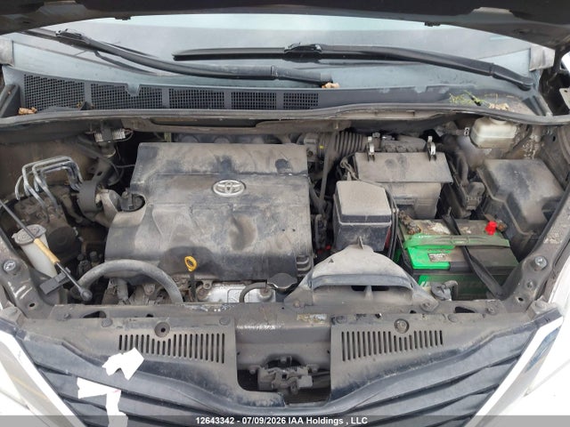 Продаж на аукціоні авто 2012 Toyota Sienna, vin: 5TDKK3DC5CS223094, номер лоту: 12643342