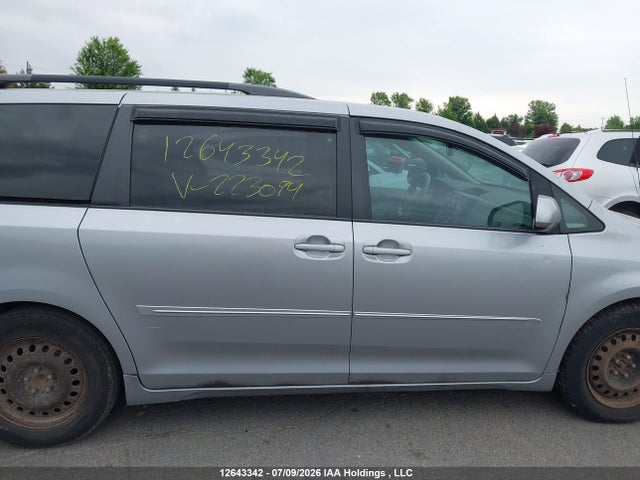 Продаж на аукціоні авто 2012 Toyota Sienna, vin: 5TDKK3DC5CS223094, номер лоту: 12643342