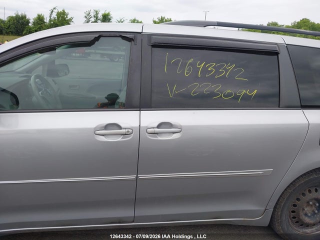 Продаж на аукціоні авто 2012 Toyota Sienna, vin: 5TDKK3DC5CS223094, номер лоту: 12643342