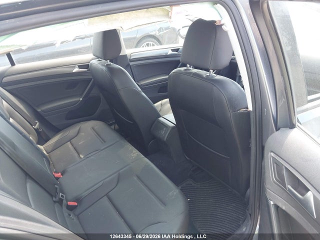 3VWG17AU0JM256625 Volkswagen GOLF S/SE