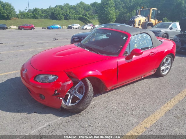 12643351 :رقم المزاد ، JM1NC15FX70126487 vin ، 2007 Mazda Mx-5 Miata مزاد بيع