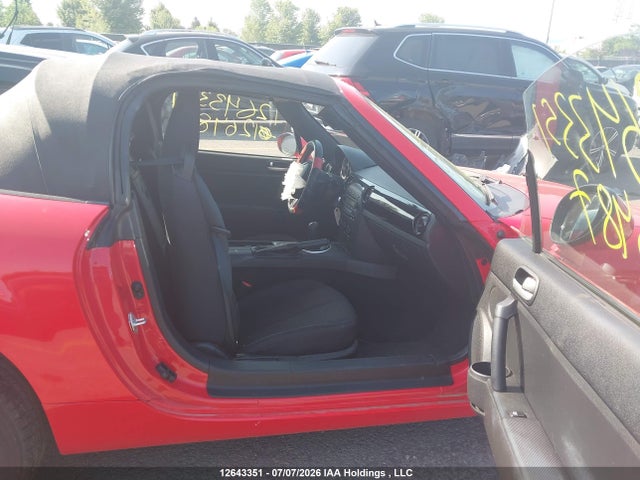 Продаж на аукціоні авто 2007 Mazda Mx-5 Miata, vin: JM1NC15FX70126487, номер лоту: 12643351