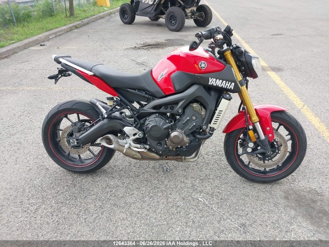 Yamaha FZ09 2014 JYARN33N0EA000367 Image 8