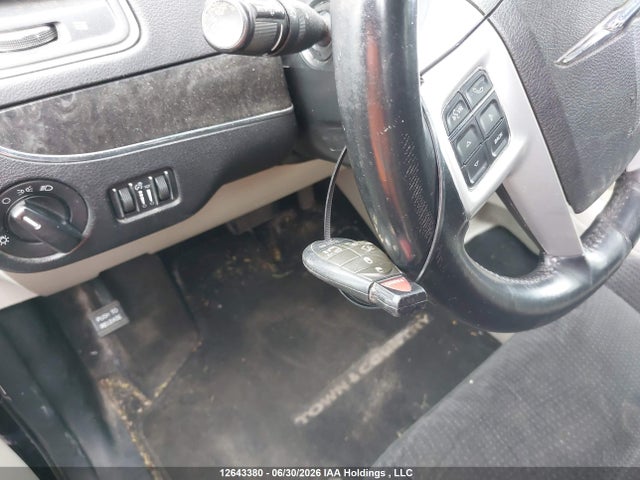 Aukcja sprzedaży 2015 Chrysler Town & Country Touring, vin: 2C4RC1BG9FR519657, numer aukcji: 12643380