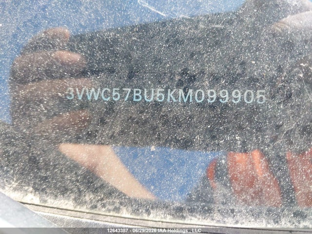 3VWC57BU5KM099905 Volkswagen Jetta