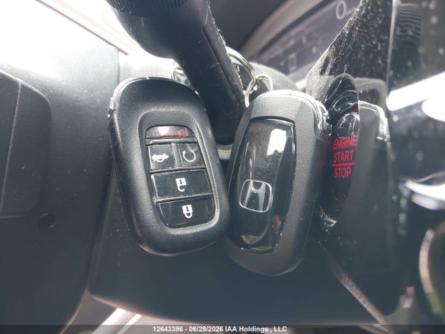 2024 Honda Civic Touring მანქანა იყიდება აუქციონზე, vin: 2HGFE1F95RH002957, აუქციონის ნომერი: 12643396