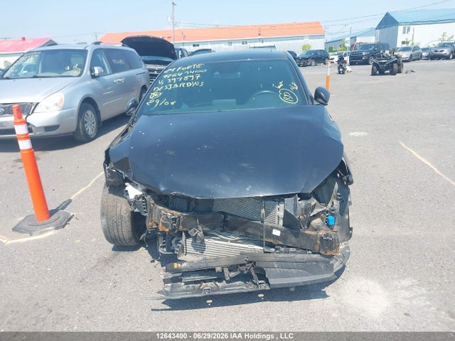 2021 Kia Forte Gt/gt Limited მანქანა იყიდება აუქციონზე, vin: 3KPF44AC2ME393897, აუქციონის ნომერი: 12643400