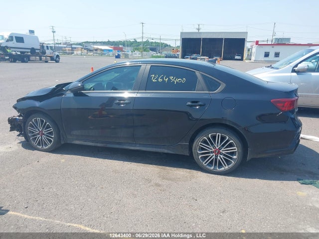 2021 Kia Forte Gt/gt Limited მანქანა იყიდება აუქციონზე, vin: 3KPF44AC2ME393897, აუქციონის ნომერი: 12643400