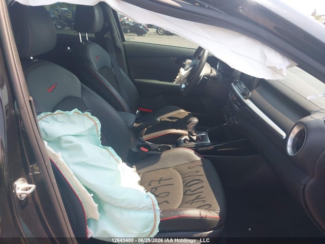 2021 Kia Forte Gt/gt Limited მანქანა იყიდება აუქციონზე, vin: 3KPF44AC2ME393897, აუქციონის ნომერი: 12643400