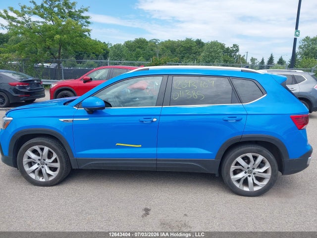 Volkswagen Taos 2022 3VVLX7B23NM011385 Image 14