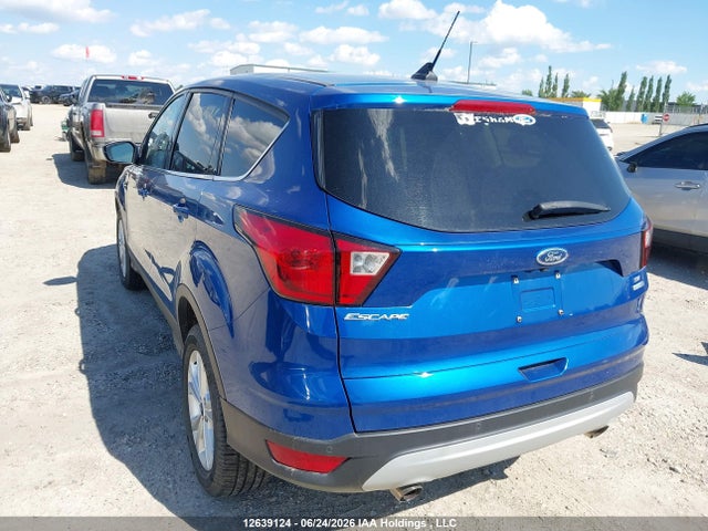 12639124 :رقم المزاد ، 1FMCU9GD6KUC15887 vin ، 2019 Ford Escape Se مزاد بيع