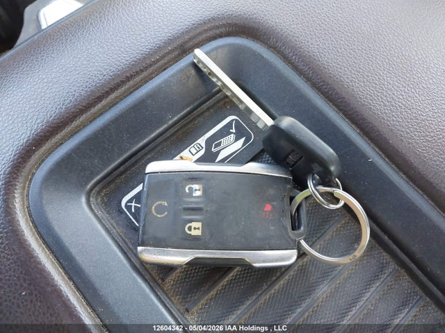 1GT42XEY0HF165610 GMC Sierra 3500hd Slt