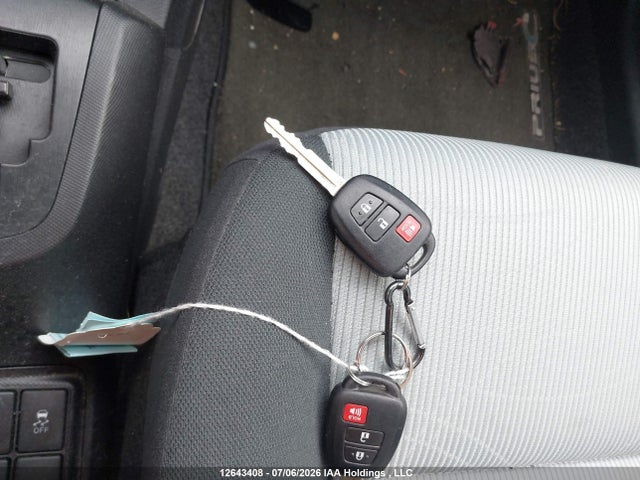 Toyota PRIUS C 2015 JTDKDTB33F1099194 Image 11