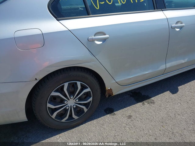 Aukcja sprzedaży 2011 Volkswagen Jetta 2.0l Trendline/2.0l Trendline+, vin: 3VW2K7AJ9BM090975, numer aukcji: 12643411