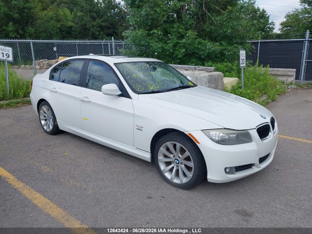 12643424 :رقم المزاد ، WBAPK7G54BNN69830 vin ، 2011 Bmw 3 Series مزاد بيع