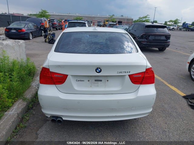 Продаж на аукціоні авто 2011 Bmw 3 Series, vin: WBAPK7G54BNN69830, номер лоту: 12643424