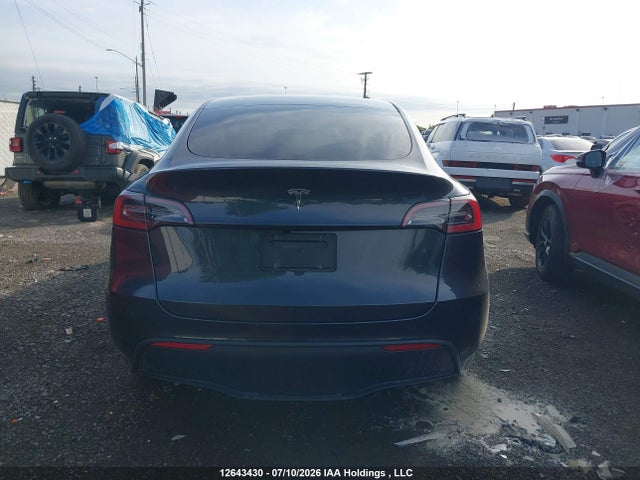 Продажа на аукционе авто 2024 Tesla Model Y Long Range/rwd, vin: LRWYGDFD7RC640439, номер лота: 12643430