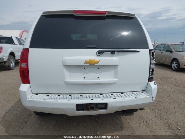 Chevrolet Tahoe 2014 1GNSK2E01ER183393 Image 17