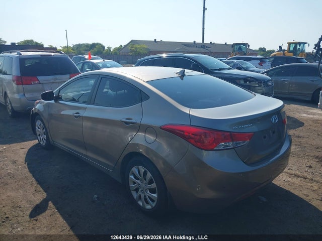 12643439 :رقم المزاد ، 5NPDH4AE5DH397032 vin ، 2013 Hyundai Elantra Gls/limited مزاد بيع