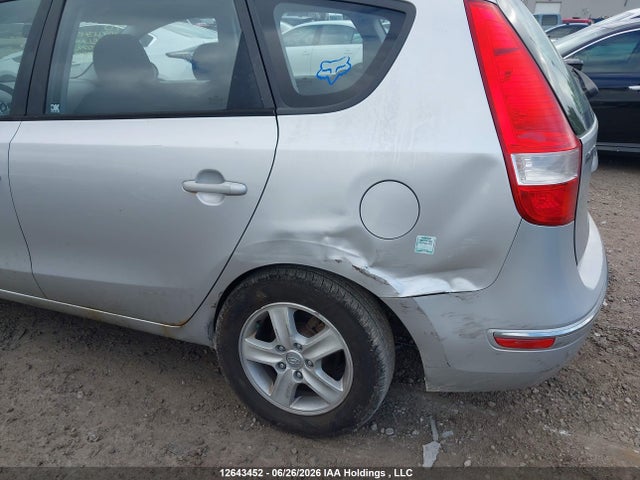Aukcja sprzedaży 2011 Hyundai Elantra Touring Gls, vin: KMHDC8AE2BU107902, numer aukcji: 12643452