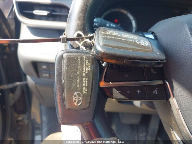 12643470 :رقم المزاد ، 5TDGZRBH6LS517901 vin ، 2020 Toyota Highlander Xle مزاد بيع