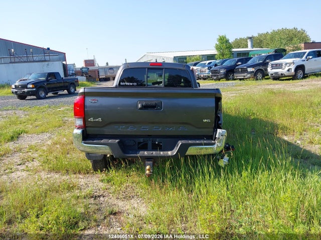 Продажа на аукционе авто 2018 Toyota Tacoma Sr5/trd Off Road, vin: 5TFSZ5AN7JX128542, номер лота: 12486051