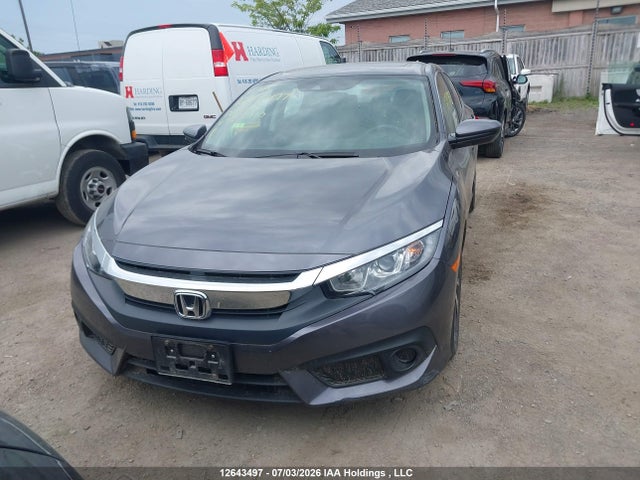 Honda CIVIC EX 2018 2HGFC2F80JH011010 Image 12