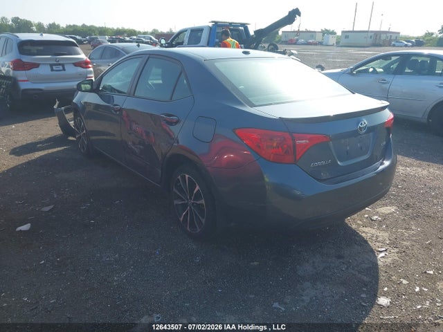 Toyota COROLLA SE 2018 2T1BURHE4JC111837 Image 3