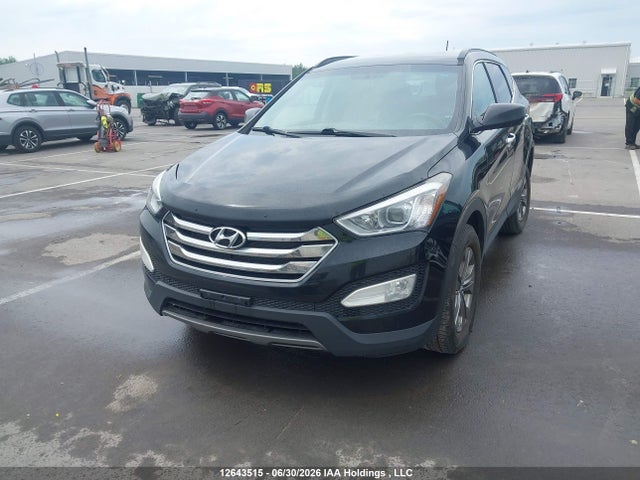 Hyundai Santa Fe 2015 5XYZU3LB1FG258024 Image 2