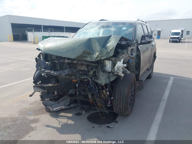 Lexus GX 460 2023 JTJSM7BX4P5346465 Image 2